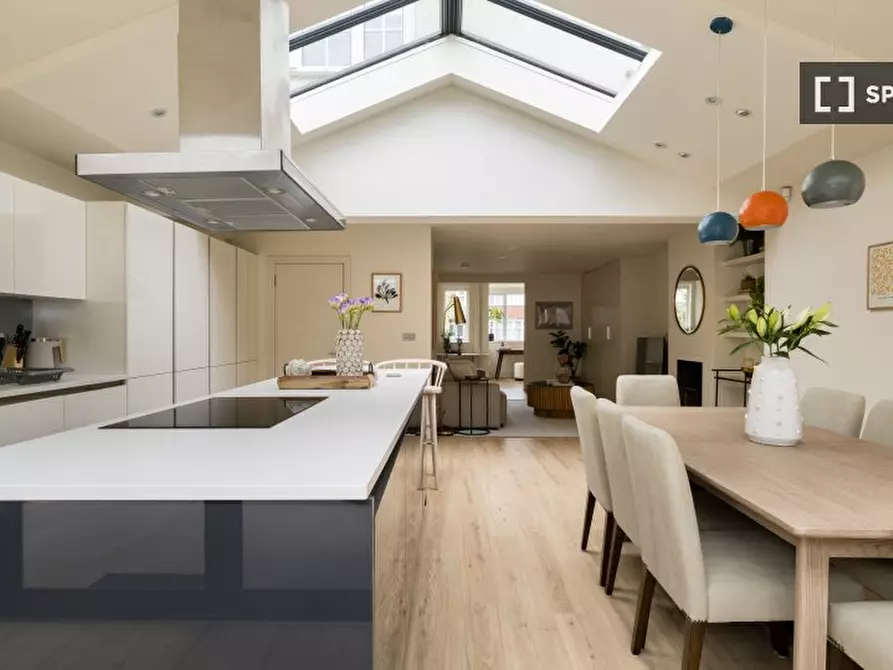 Immagine 11 di Appartamento in affitto  in Lyndhurst Avenue a Barnet