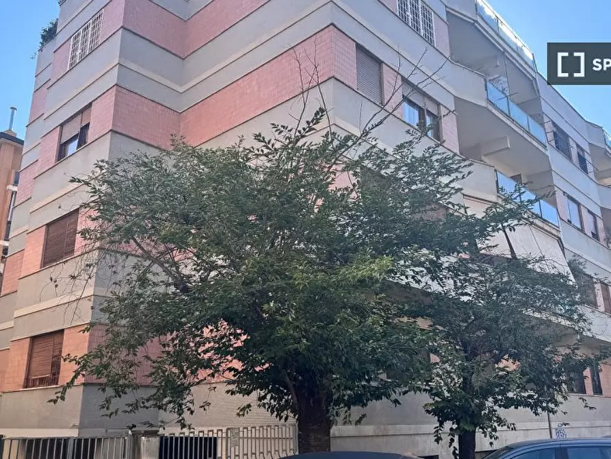 Immagine 6 di Camera condivisa in affitto  in Via Ignazio Guidi a Roma