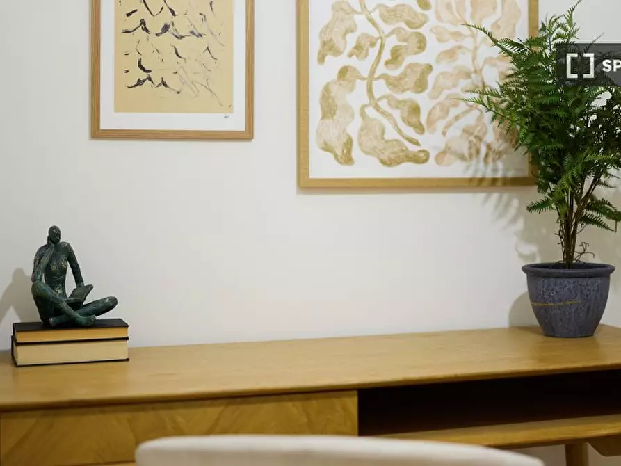 Immagine 18 di Appartamento in affitto  in Talbot Road a Paddington