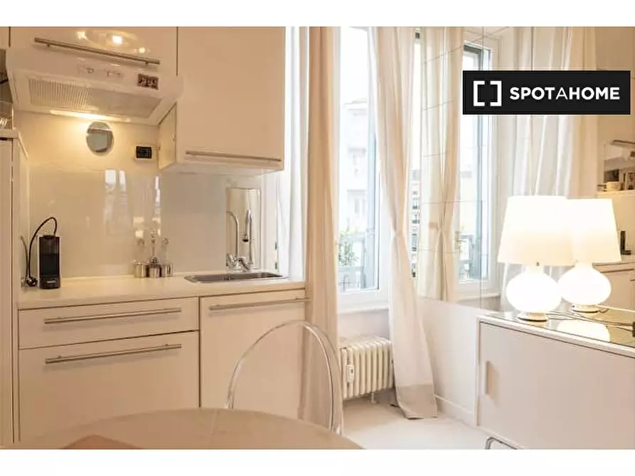 Immagine 3 di Appartamento in affitto  in Corso Sempione a Milano