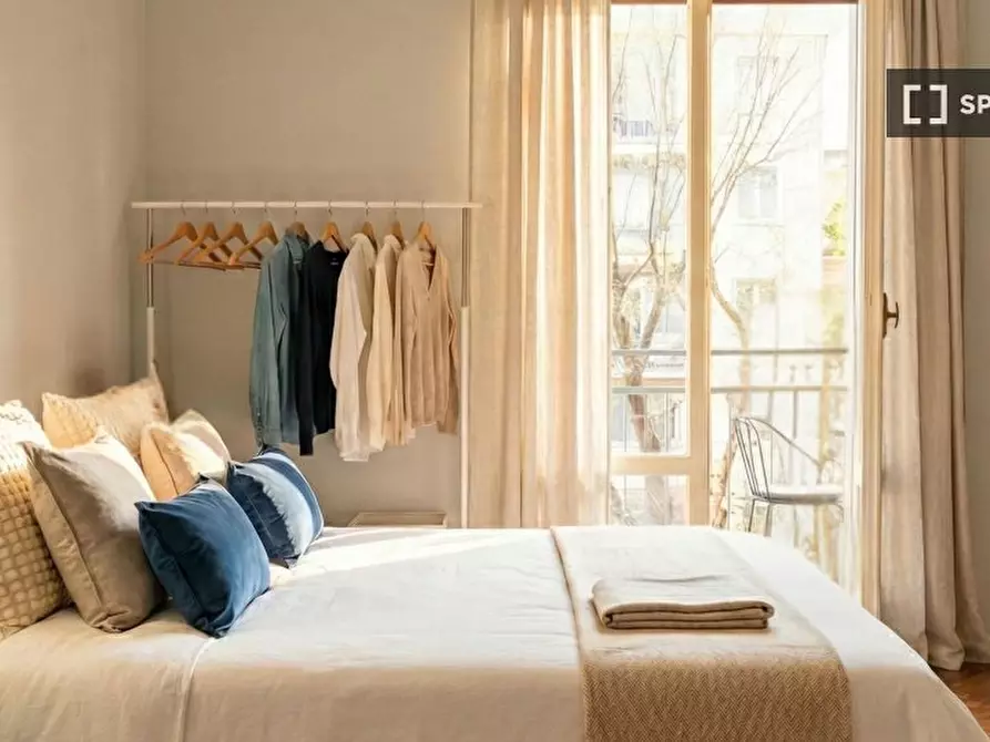 Immagine 15 di Appartamento in affitto  in P.za de Angeli Ernesto a Milano