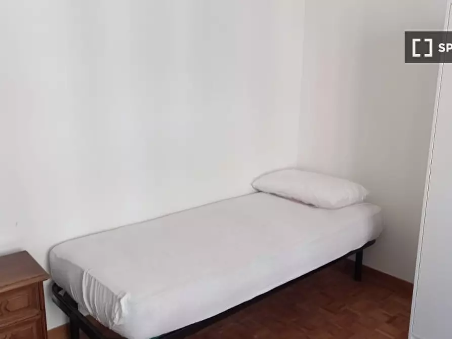Immagine 7 di Camera condivisa in affitto  in Via Nino Bertocchi a Bologna