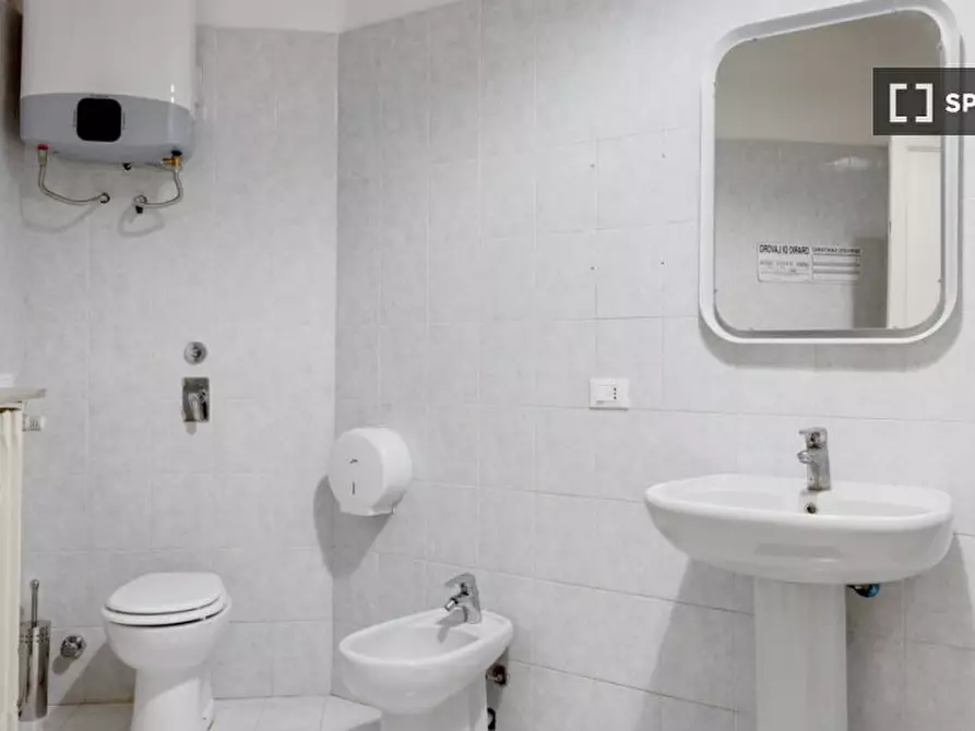 Immagine 8 di Camera condivisa in affitto  in Via Annibale Caretta a Milano