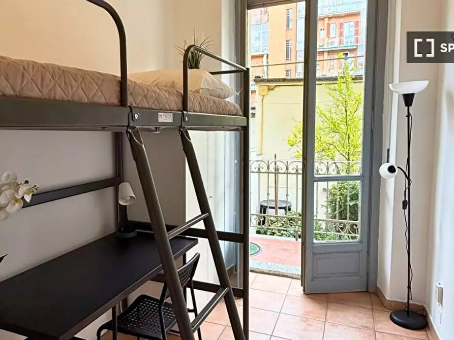 Immagine 3 di Camera condivisa in affitto  in Via Carlo Castelnuovo Delle Lanze a Torino