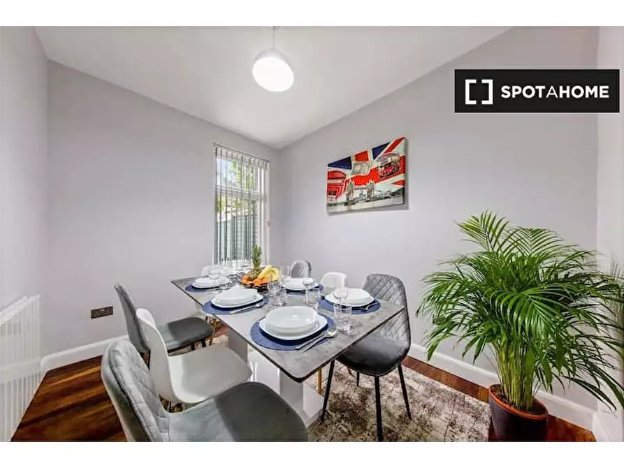 Immagine 4 di Appartamento in affitto  in Ranelagh Rd a Stratford