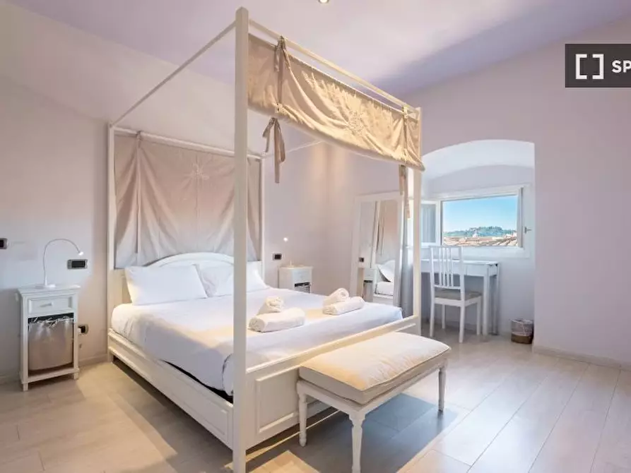 Immagine 1 di Appartamento in affitto  in Via dei Brunelleschi a Firenze