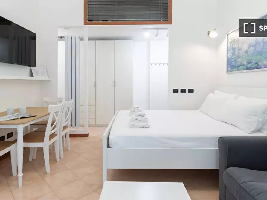 Immagine 10 di Appartamento in affitto  in Via Grosseto a Milano