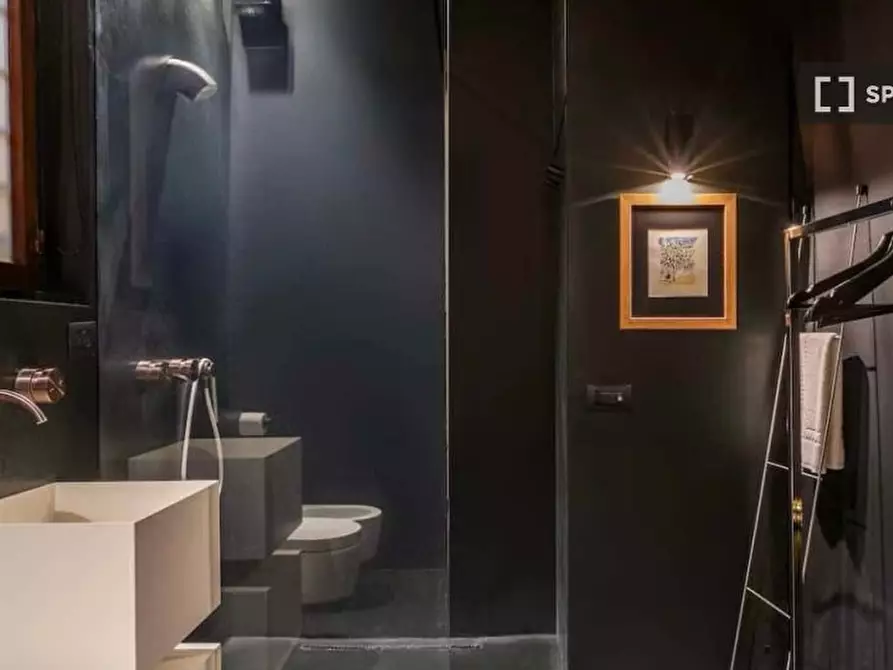 Immagine 4 di Ufficio in affitto  in Vicolo del Bologna a Roma
