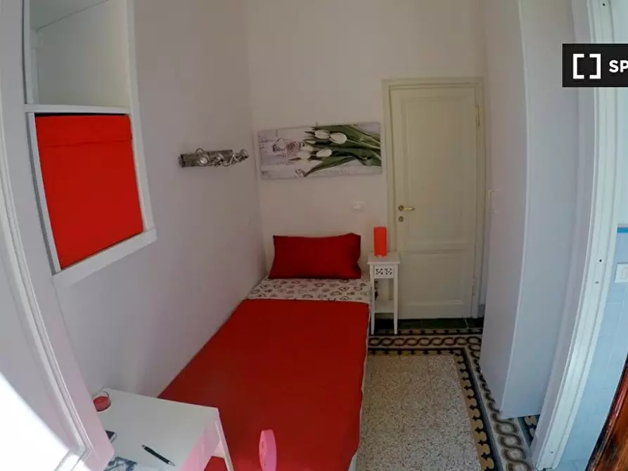 Immagine 9 di Camera condivisa in affitto  in Via Zara a Firenze