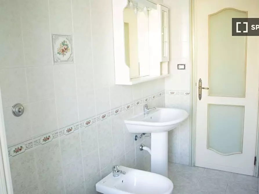 Immagine 15 di Camera condivisa in affitto  in Via Ariosto n a Cagliari