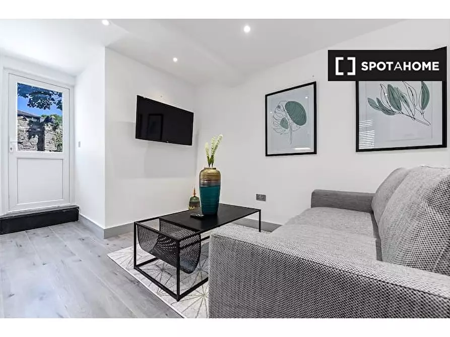 Immagine 9 di Appartamento in affitto  in Flat A a Lambeth