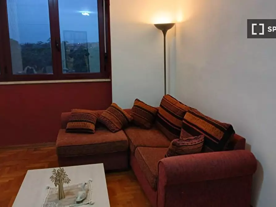 Immagine 4 di Ufficio in affitto  in Via Mario de Renzi a Roma