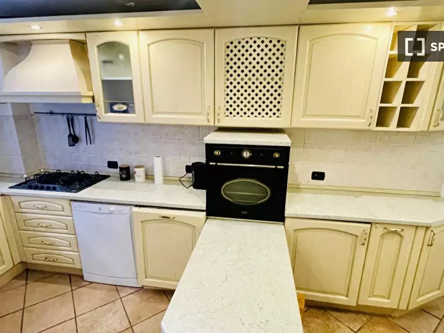 Immagine 15 di Appartamento in affitto  in Via Giovanni Brancaleone a Roma