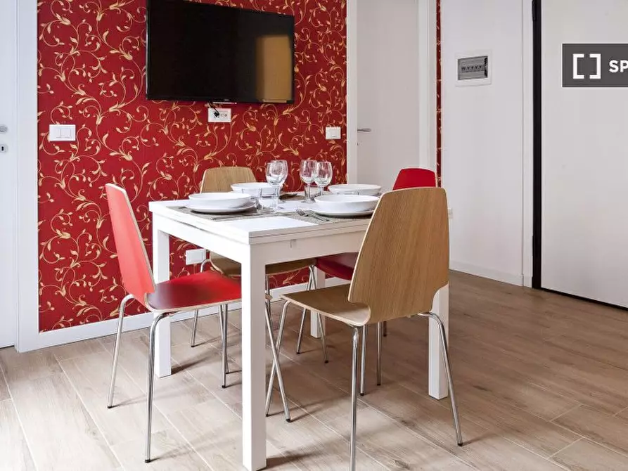 Immagine 15 di Appartamento in affitto  in Via Caretto a Milano