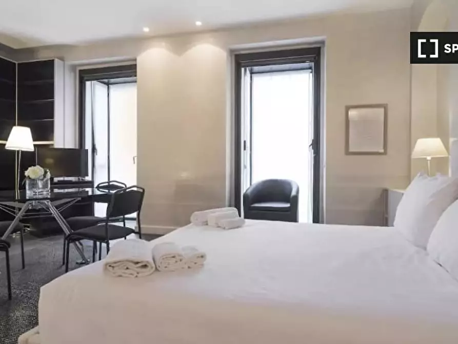 Immagine 8 di Ufficio in affitto  in Via Terraggio a Milano