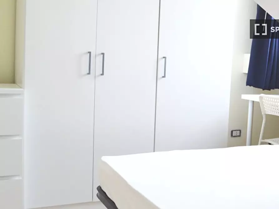 Immagine 1 di Camera condivisa in affitto  in Via Ernesto Breda a Milano