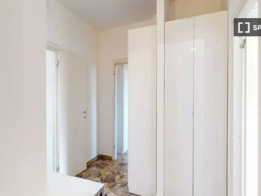 Immagine 17 di Camera condivisa in affitto  in Viale Molise a Milano