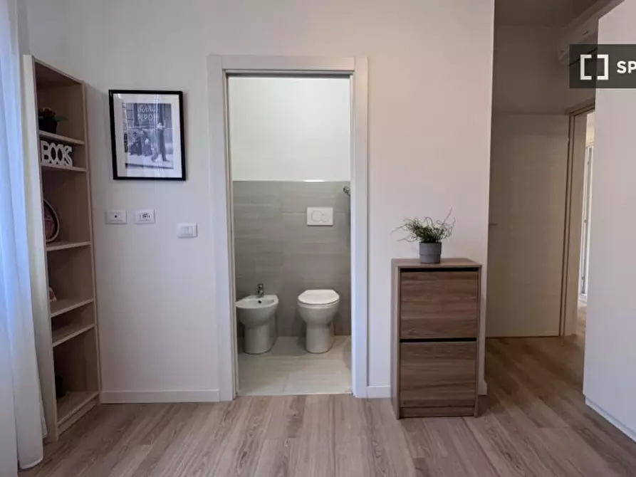 Immagine 3 di Camera condivisa in affitto  in Leandro Alberti a Bologna