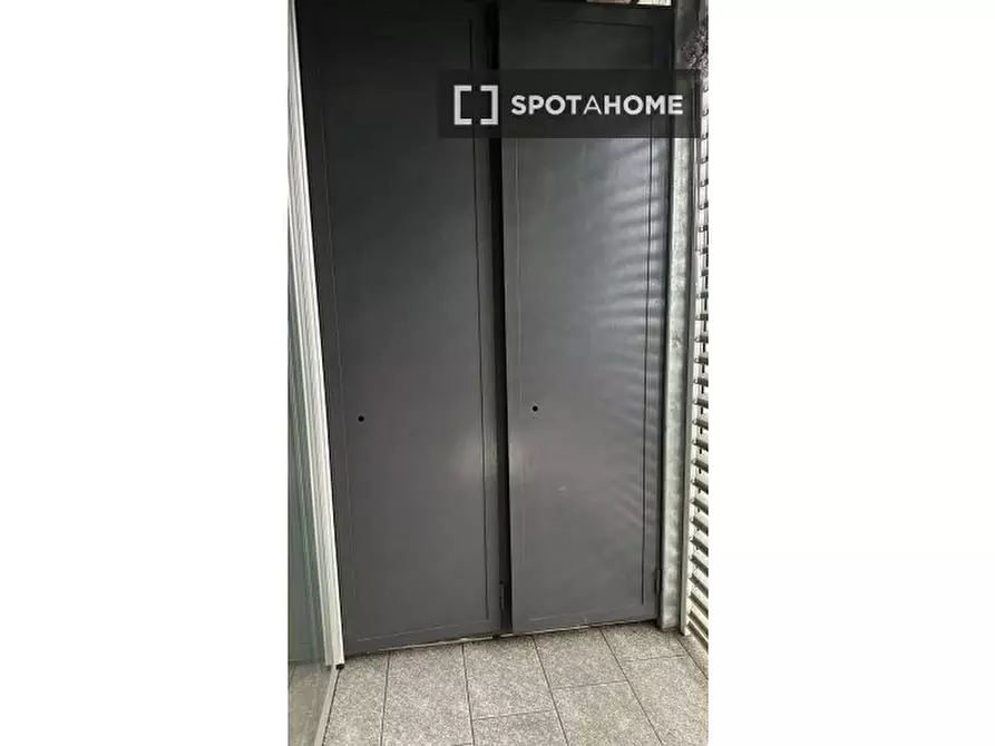 Immagine 16 di Appartamento in affitto  in Viale Corsica a Milano