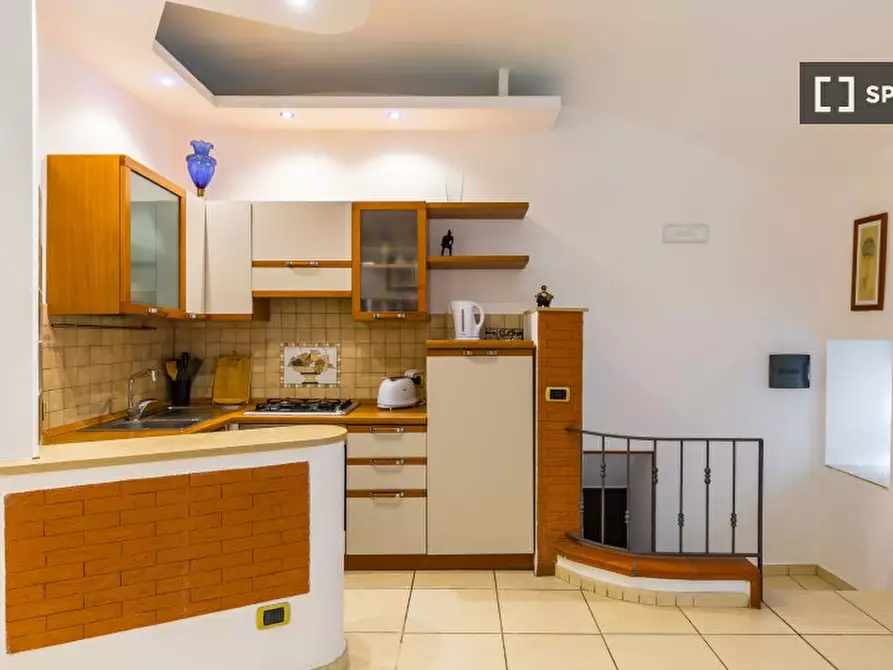 Immagine 18 di Appartamento in affitto  in Vico San Nicola da Tolentino a Napoli