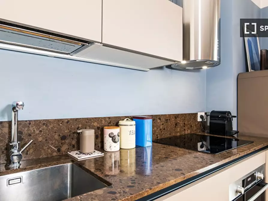 Immagine 15 di Appartamento in affitto  in Via Guido Cavalcanti a Milano