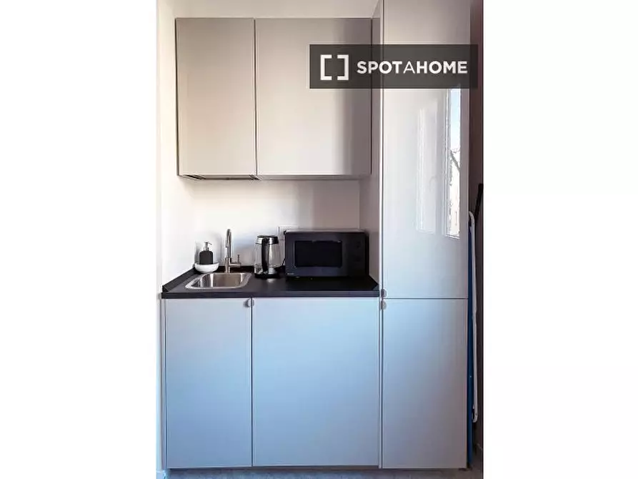 Immagine 6 di Camera condivisa in affitto  in Viale Molise a Milano