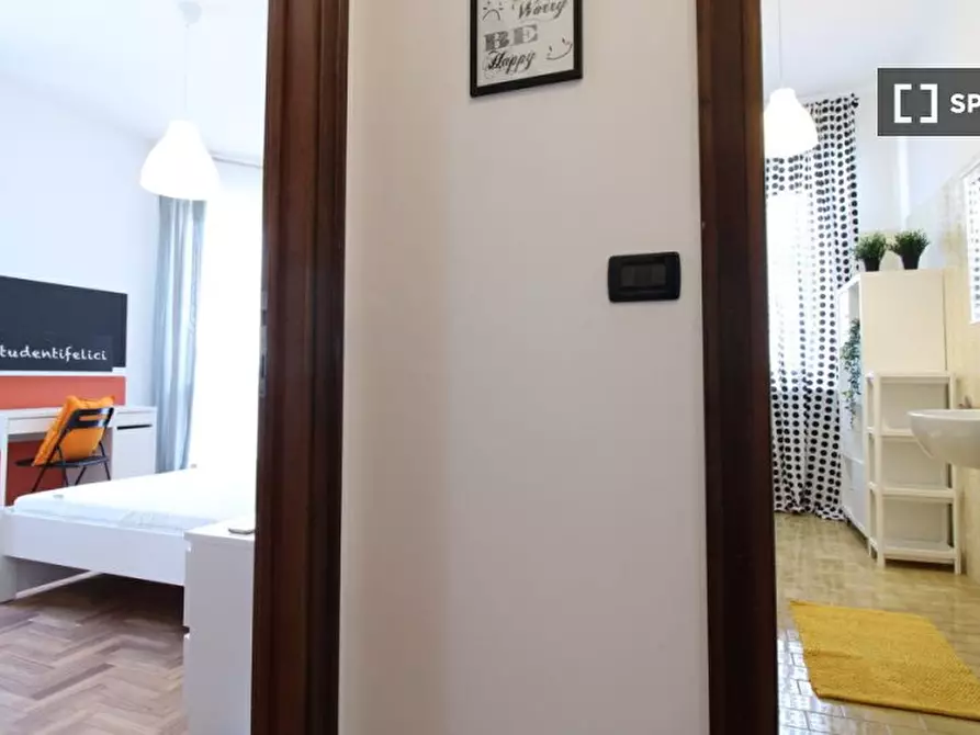 Immagine 7 di Camera condivisa in affitto  in della Stazione a Brescia