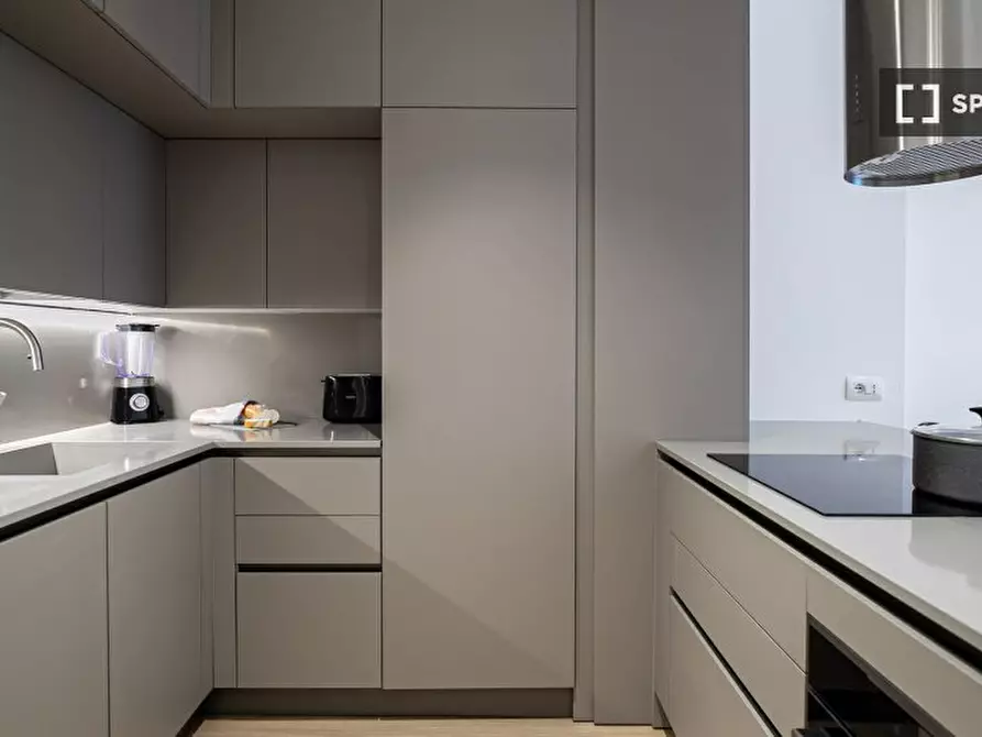 Immagine 13 di Appartamento in affitto  in Via V. Monti a Milano