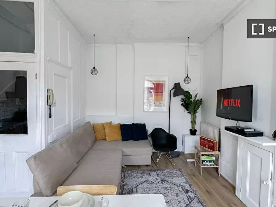 Immagine 14 di Appartamento in affitto  in A Long Ln a Islington