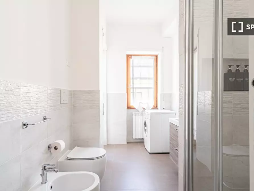 Immagine 12 di Ufficio in affitto  in Via delle Baleniere a Roma