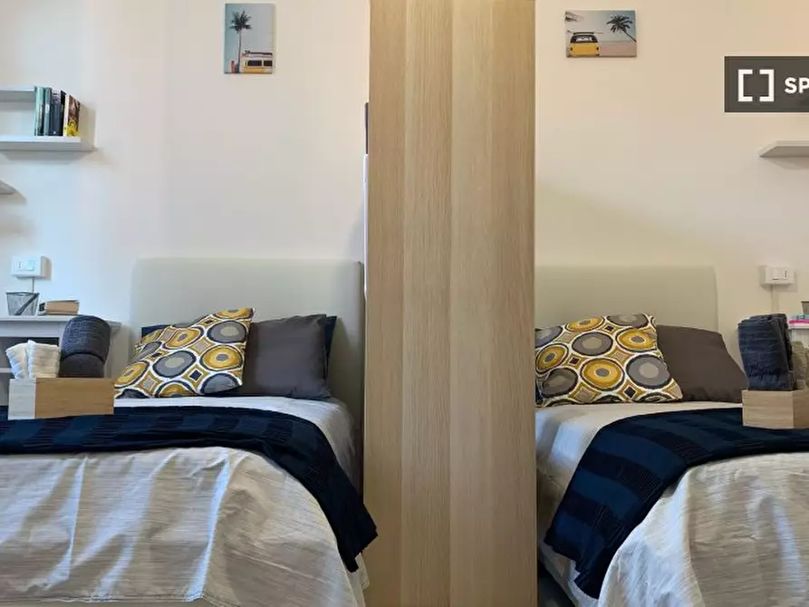 Immagine 6 di Camera condivisa in affitto  in Via Mazzini a Bologna