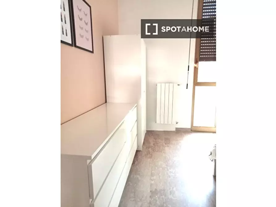Immagine 5 di Camera condivisa in affitto  in Via Medardo Rosso a Milano