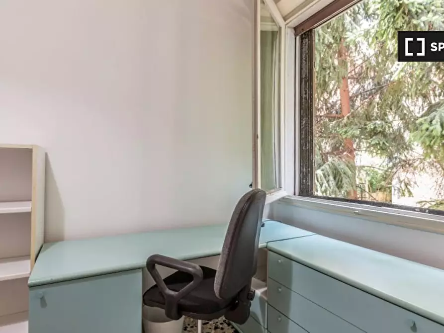 Immagine 3 di Camera condivisa in affitto  in Via Bambaglioli Graziolo a Bologna