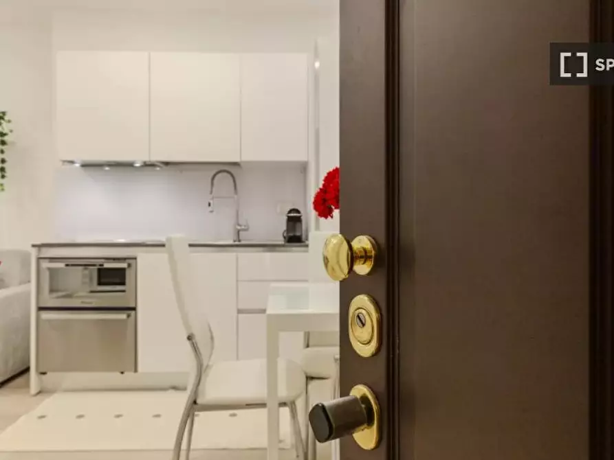 Immagine 13 di Appartamento in affitto  in V.le Bligny a Milano
