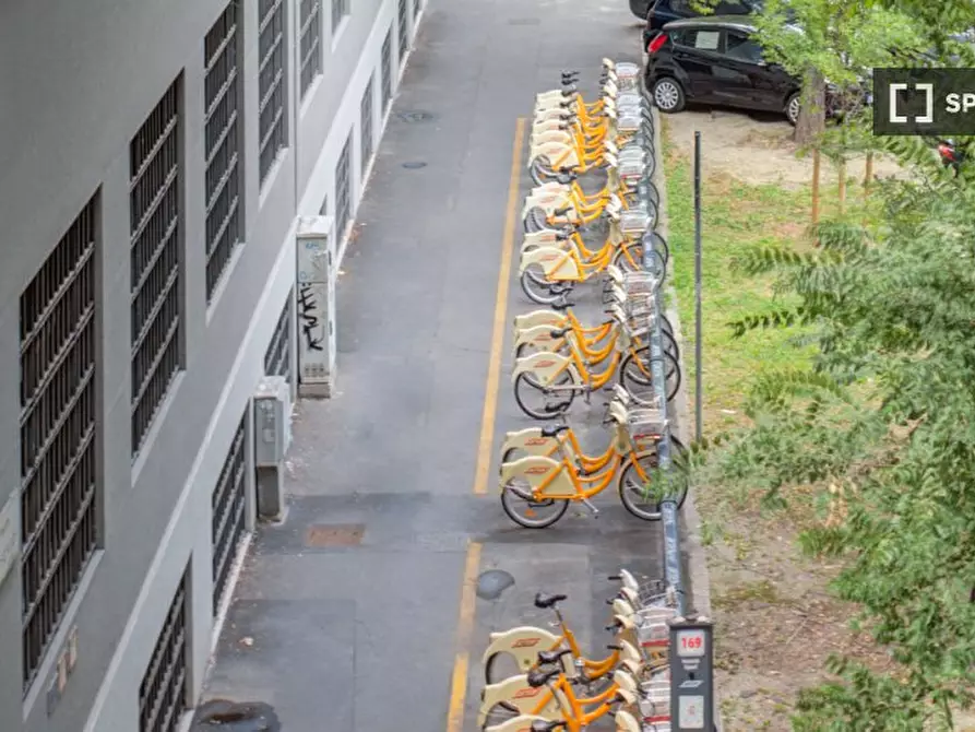 Immagine 5 di Camera condivisa in affitto  in Via Stromboli a Milano