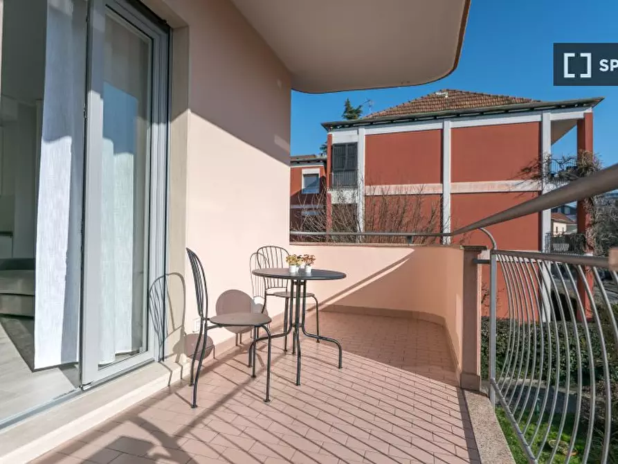 Immagine 17 di Appartamento in affitto  in Via Alfredo Comandini a Milano