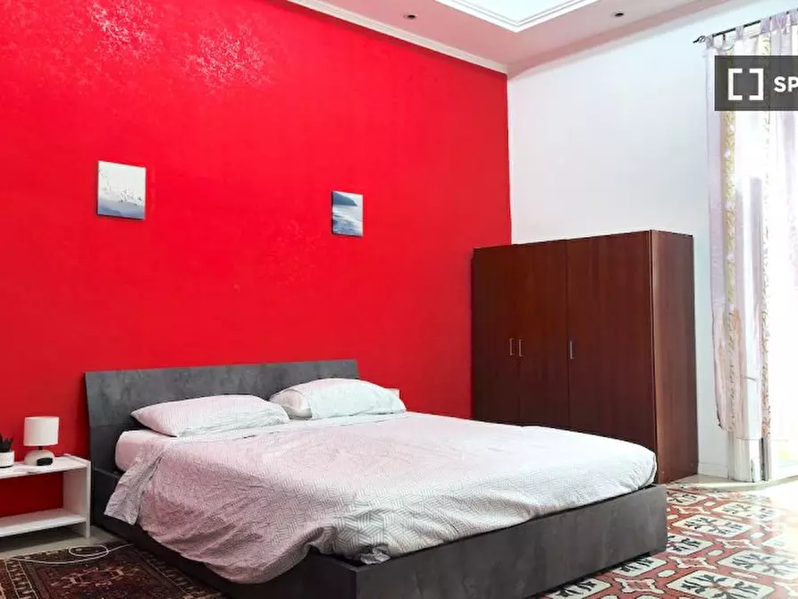 Immagine 1 di Camera condivisa in affitto  in Via Napoleone III a Roma