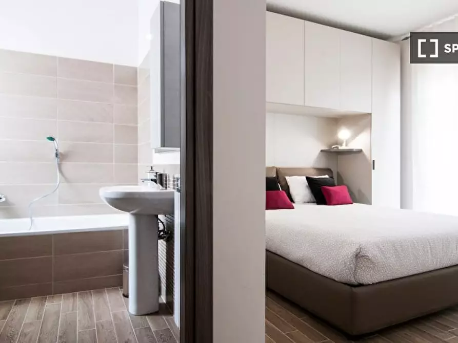 Immagine 12 di Appartamento in affitto  in Via Luigi de Marchi a Roma