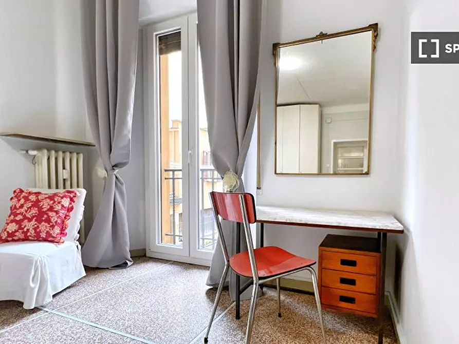 Immagine 17 di Ufficio in affitto  in Via Montebello a Bologna