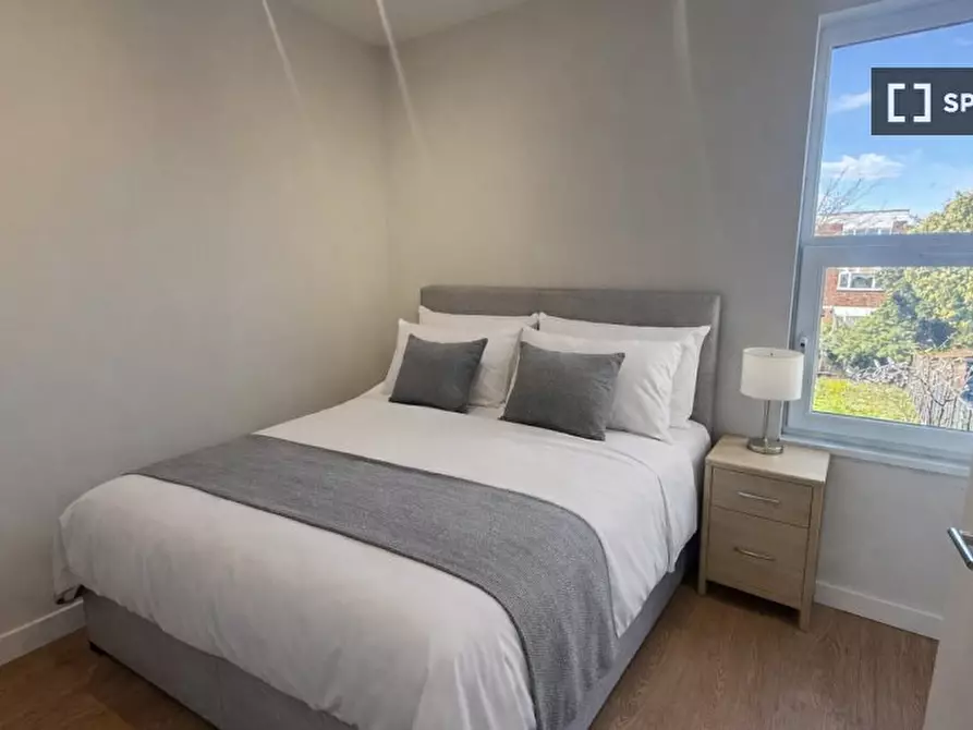 Immagine 9 di Appartamento in affitto  in St Stephen's Rd a Hounslow