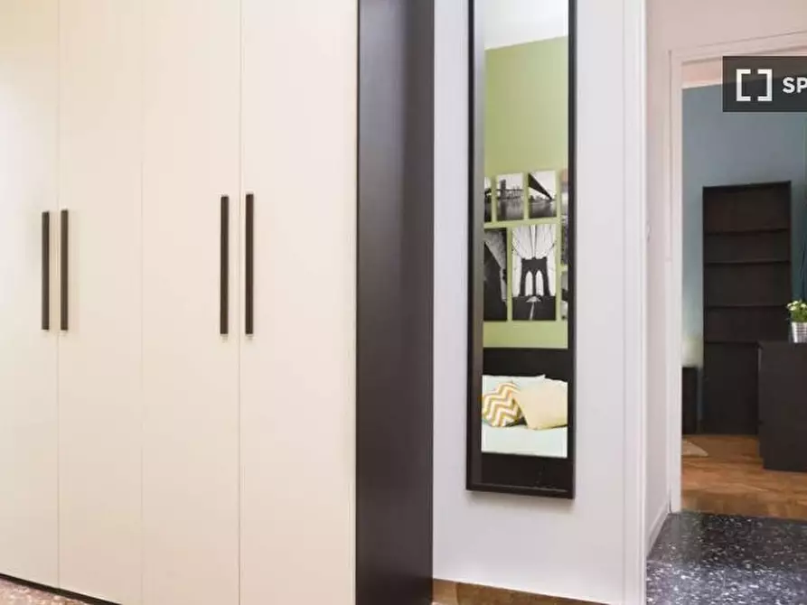 Immagine 6 di Camera condivisa in affitto  in Viale Argonne a Milano