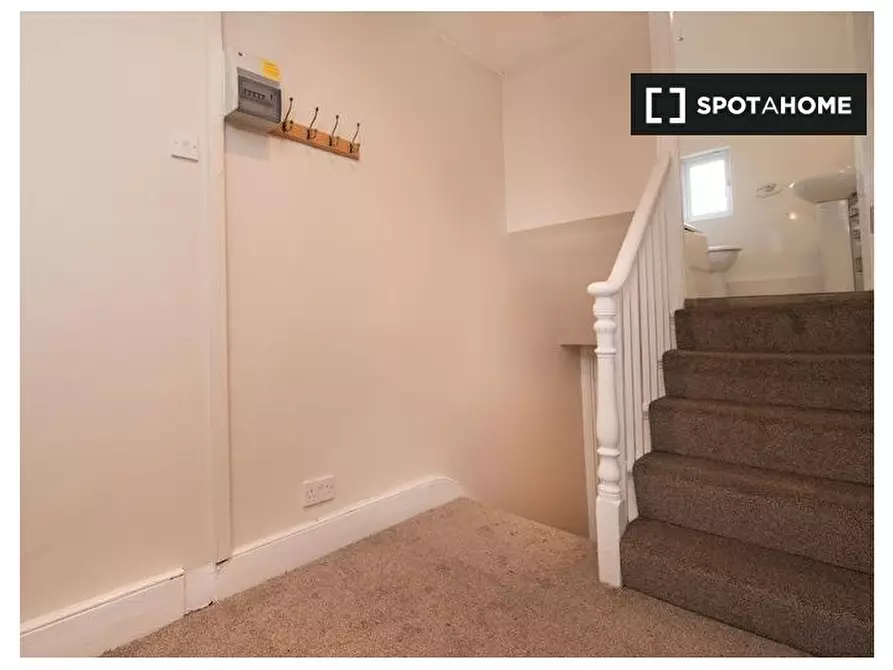 Immagine 7 di Appartamento in affitto  in Stoke Newington Rd, London N16 7XN, UK a Hackney