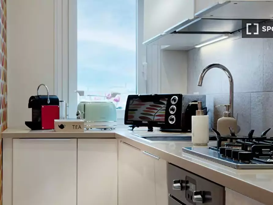 Immagine 7 di Ufficio in affitto  in Via Alcuino a Milano