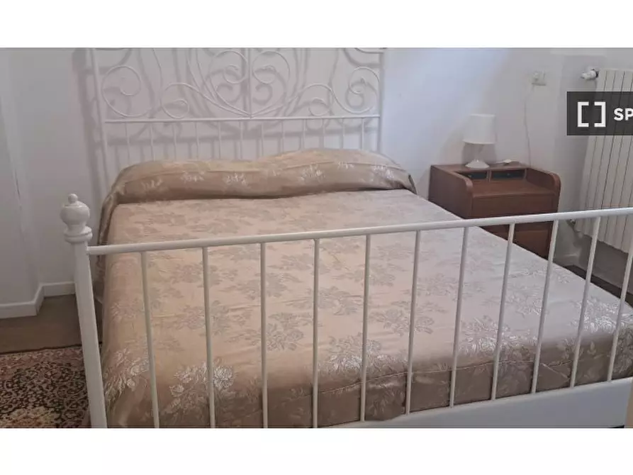 Immagine 16 di Camera condivisa in affitto  in Alzaia Naviglio Pavese a Milano