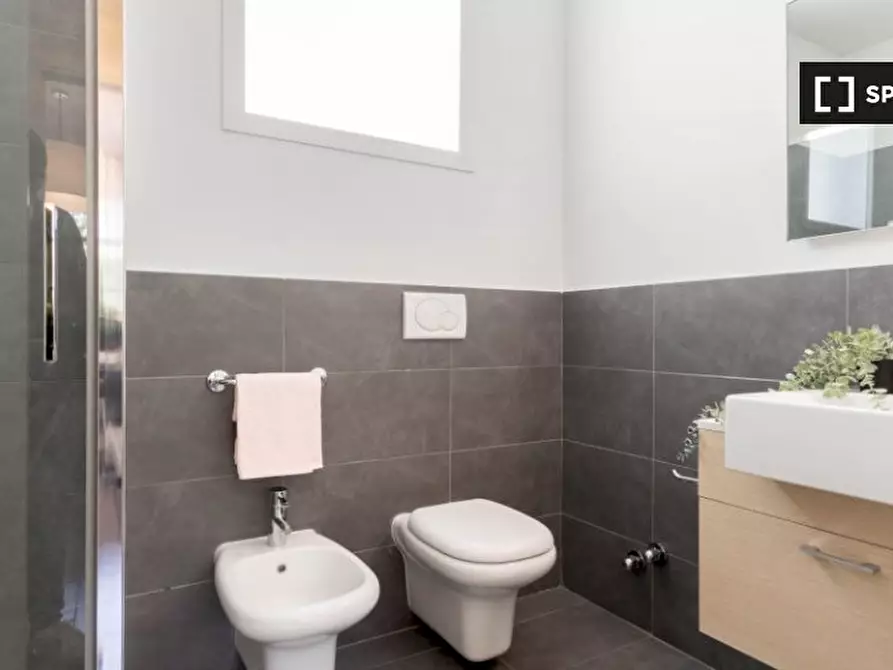 Immagine 10 di Appartamento in affitto  in Via Bernardino Biondelli a Milano