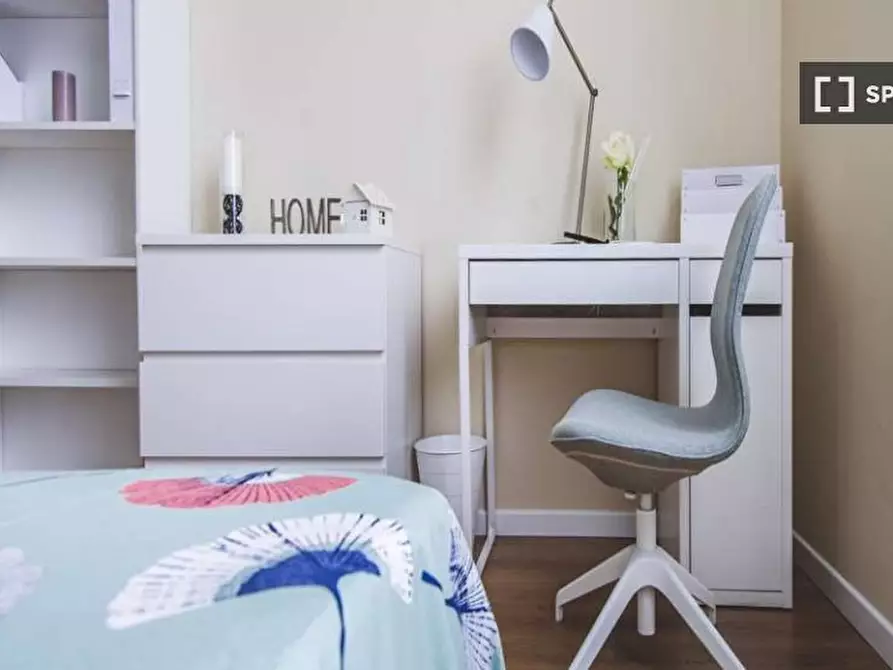 Immagine 3 di Camera condivisa in affitto  in Viale Nazario Sauro a Milano