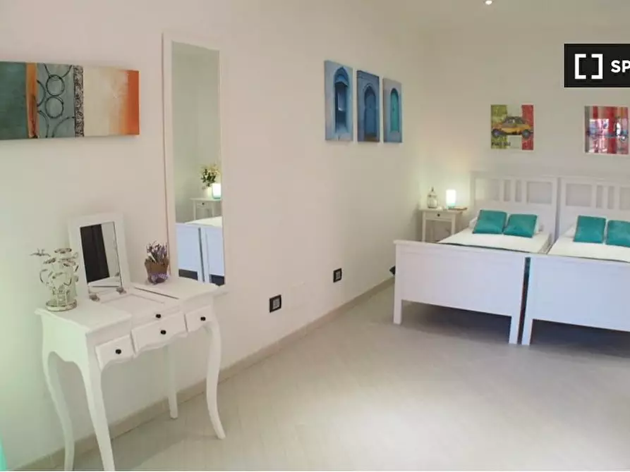 Immagine 6 di Appartamento in affitto  in Via Ilario Alibrandi, 00165 Roma RM, Italy a Roma