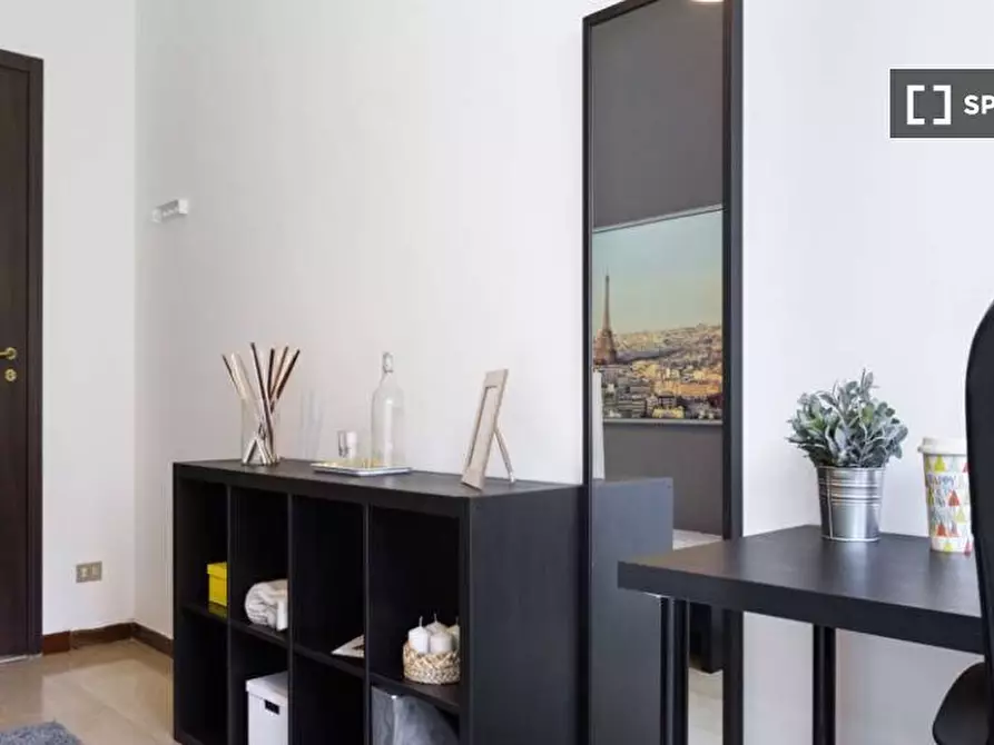 Immagine 9 di Camera condivisa in affitto  in Via Renato Serra a Milano