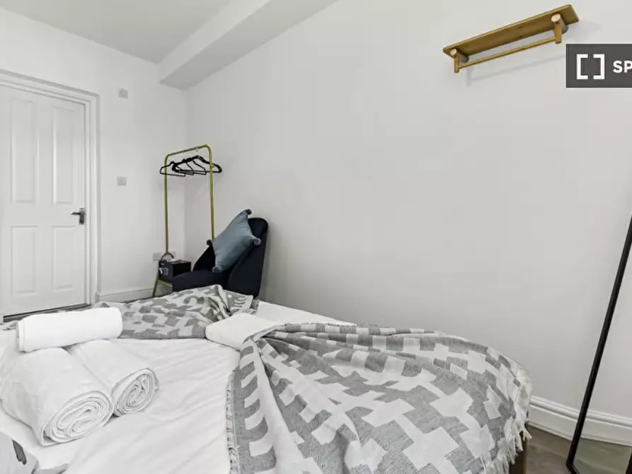 Immagine 3 di Appartamento in affitto  in flat a Islington