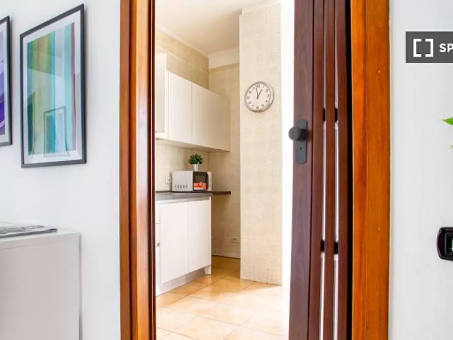 Immagine 9 di Camera condivisa in affitto  in Via Ronchi a Milano